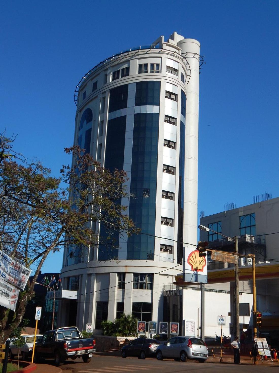 Casino Obera Hotel Bagian luar foto