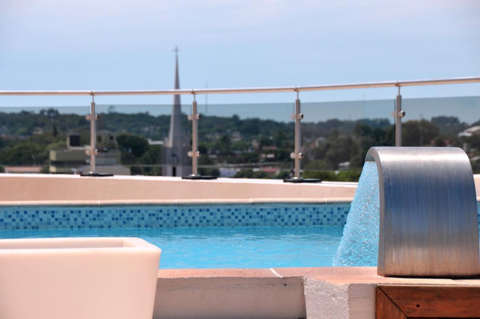 Casino Obera Hotel Bagian luar foto
